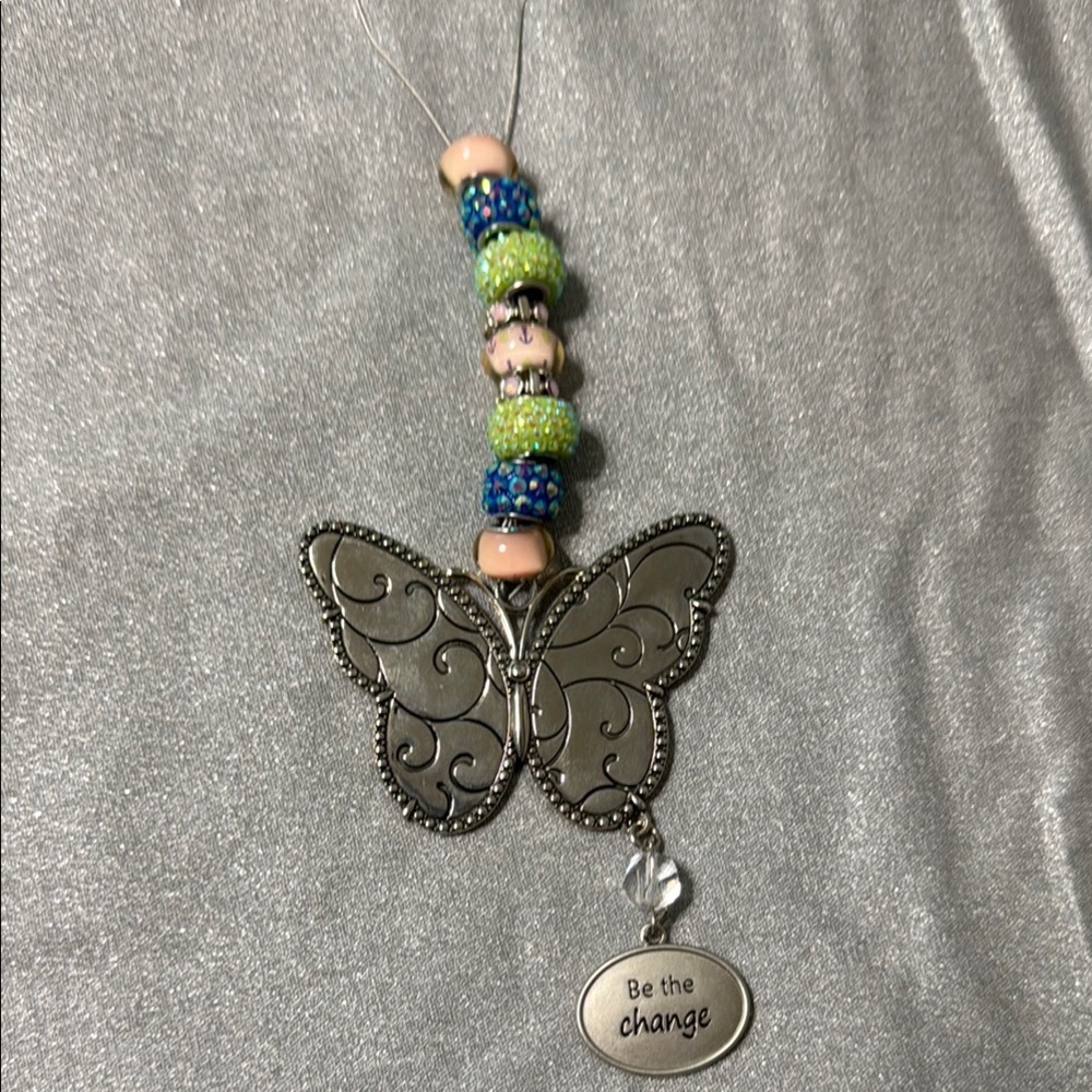 🦋✨ Holographic Butterfly Rearview Mirror Hanger – Boho Car Charm - Picture 5 of 9